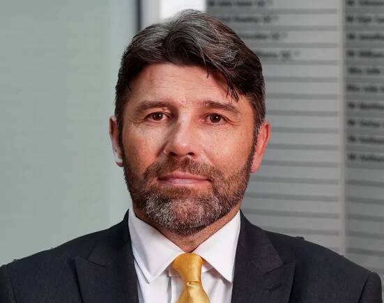 Simon Philips