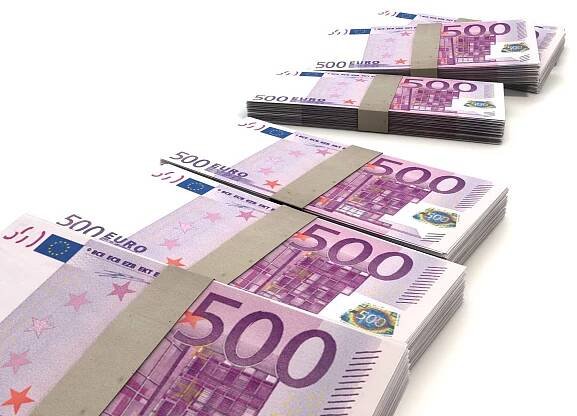 Evropské komise: Za každého nepřijatého uprchlíka zaplatí státy 250.000 eur. První bude Maďarsko