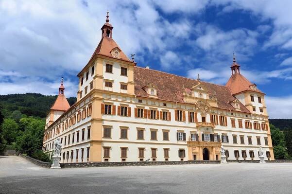 Palác Eggenberg ve Štýrském Hradci