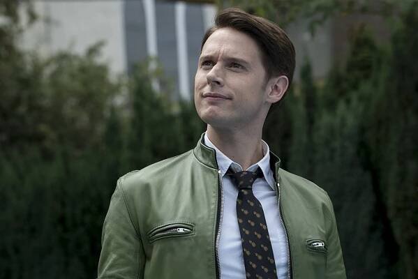 Dirk Gently's Holistic Detective Agency - Watkin - Z filmu - Samuel Barnett