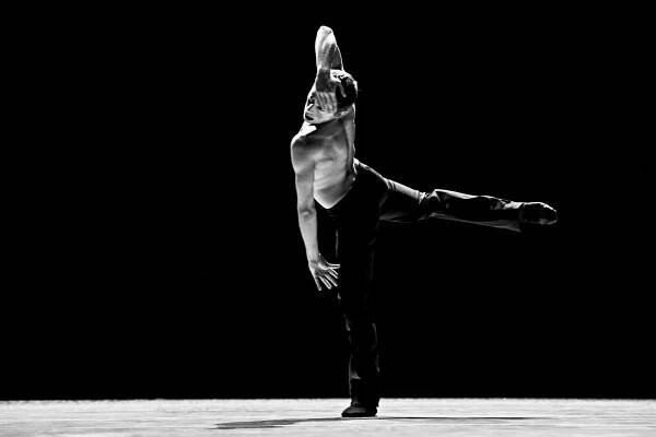 Dearest Earthly Friend Marco Goecke Les Ballets de Monte-Carlo