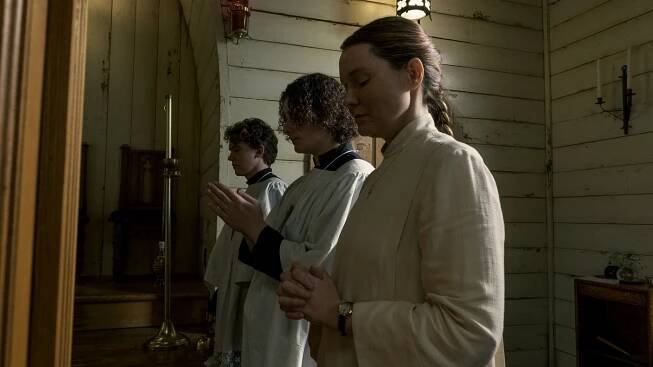 Igby Rigney, Louis Oliver, Samantha Sloyan - Půlnoční mše - Kniha I: Genesis - Z filmu