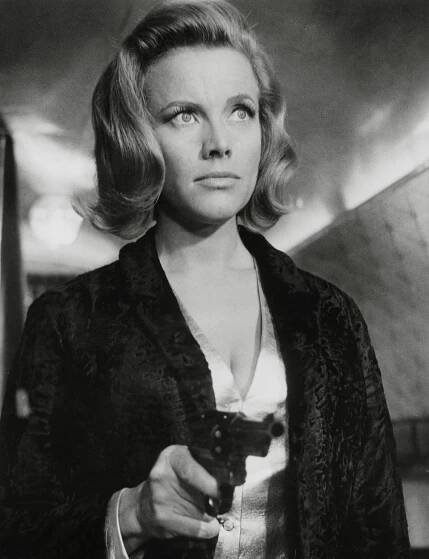 Jak dnes vypadají slavné Bond girls a která byla nejkrásnější?