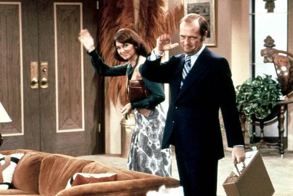 Bob Newhart, legendary comedian, dead at 94