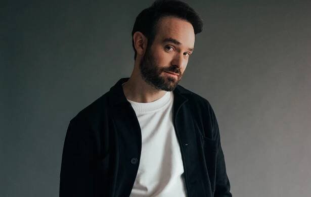 Charlie_Cox_Netflix_Glam