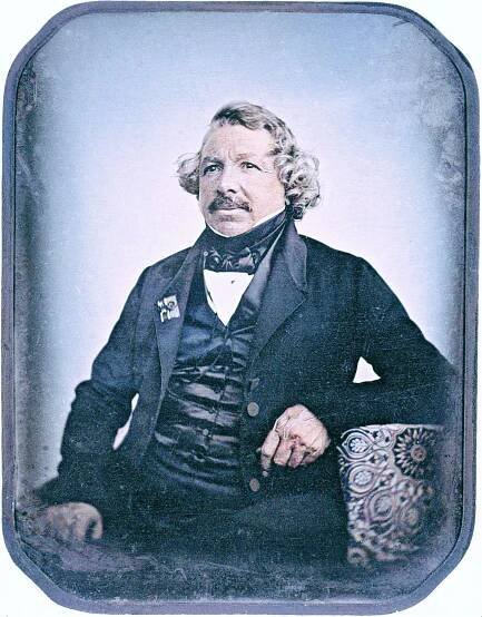 Před 170 lety zemřel Daguerre. Odstartoval revoluci ve fotografii i v erotice