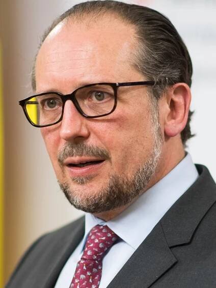File:Alexander Schallenberg (2021-03-12, cropped).jpg