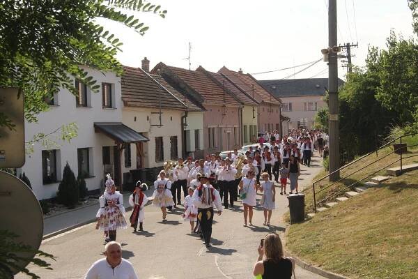 Hody, milé hody. V Ostrožské Lhotě je slavili už po osmadvacáté