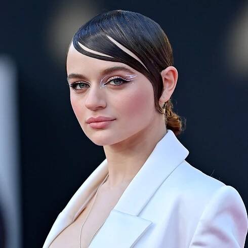 Joey King Will “Never Regret” Making “The Kissing Booth” Movies