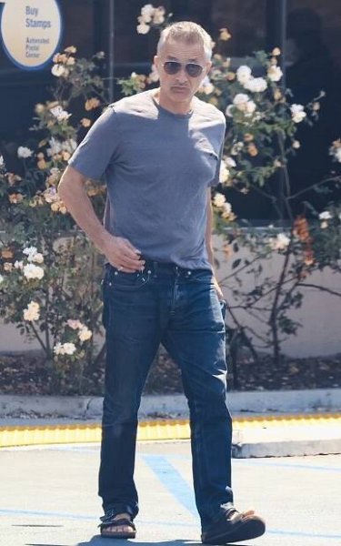 Takhle teď vypadá Olivier Martinez, bývalý playboy Halle Berry. Spekuluje se o lécích