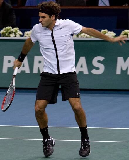 Soubor:Roger Federer at the 2008 BNP Paribas Masters-Cropped.jpg – Wikipedie