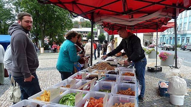 Farmářská sezona v Sedlčanech začíná. Další trhy na Příbramsku čekají na duben