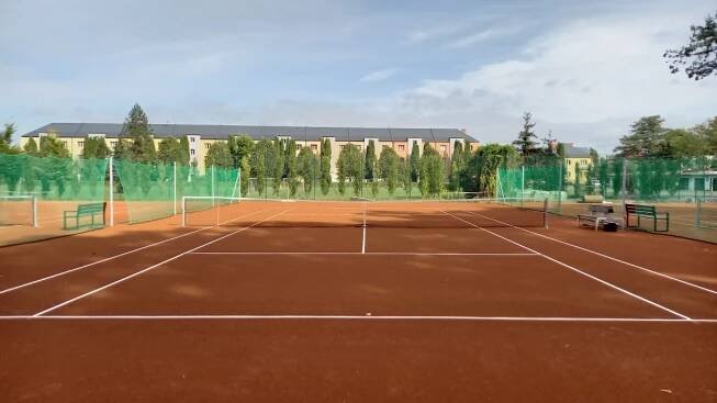 Tenisové kurty Bospor - zvětšit fotografii