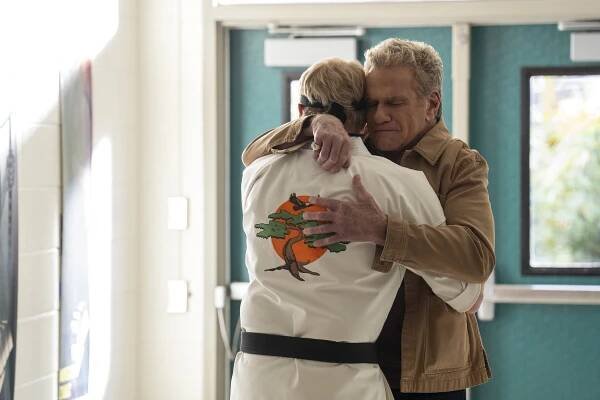 Cobra Kai - Kostlivci (S06E13) (2025)