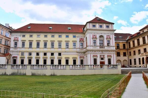 Palác Michny z Vacínova