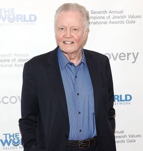 Jon Voight Says Angelina Jolie, Brad Pitt’s Children Are ‘Great’