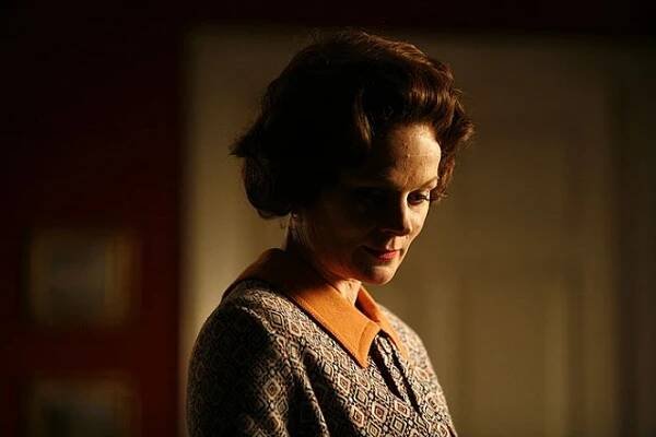 Královna - Z filmu - Samantha Bond