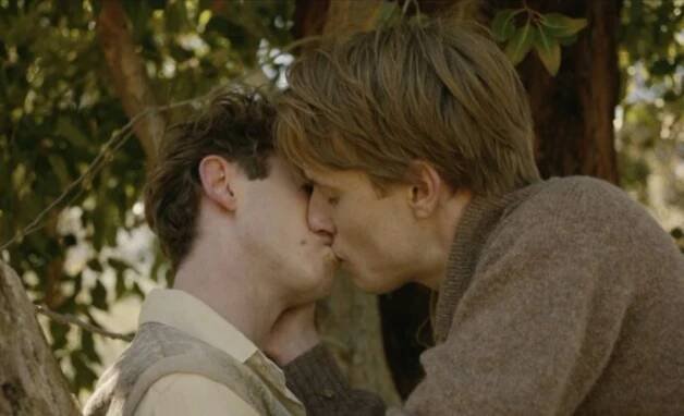 OMG, he's naked again in 'Lilies Not for Me': Louis Hofmann