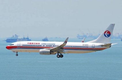 China Eastern vrátily měsíc po nehodě do provozu první Boeing 737-800