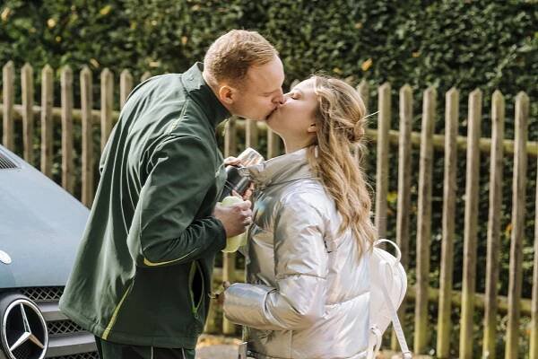 Tonis Welt - Entscheidungen - Z filmu - Gareth Charles, Lea Zoe Voss