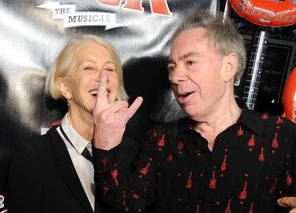 Sedmdesátnice Helen Mirren se vedle Andrewa Lloyd Webbera pěkně rozvášnila. Vyplazovala jazyk!