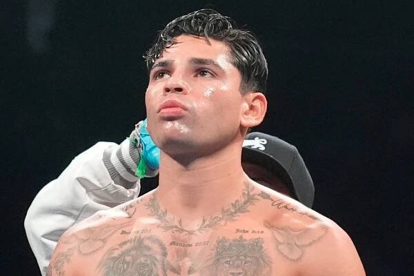 Romero easily defeated Ryan in Times Square.
