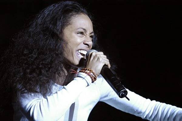 Wicked Wisdom mit Jada Pinkett Smith live in Concert 2004