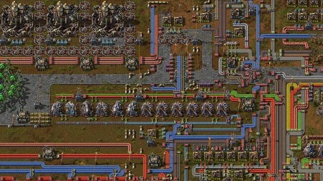 Fotka: Factorio dovede být nesmírně náročné i zábavné, industriální komplexy v něm nabývají obřích rozměrů