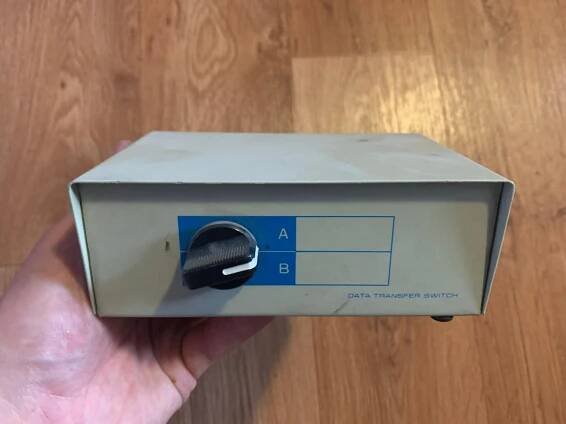 Data transfer switch