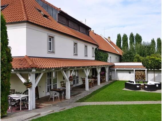Penzion a restaurace V polích | Coolinářka