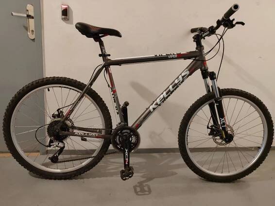 Horské kolo KELLYS Viper50, rám ALUTEC 21,5/546mm, kotoučové brzdy - Cyklistika