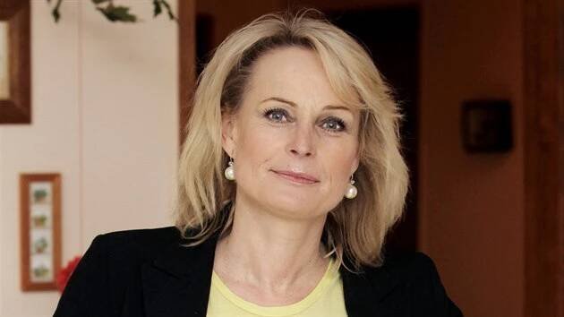 Veronika Kánská se raději stáhla do ústraní.