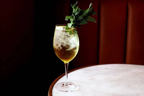 How the Hugo Spritz Became 2023's Drink of Summer