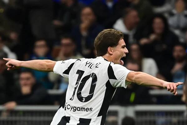 Kenan Yildiz named Serie A Player of the Month