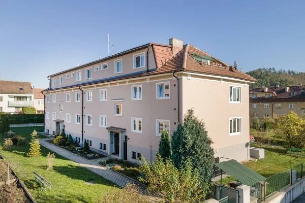 Pronájem cihlového bytu 2+1 v Tišnově – RE/MAX Pro Brno realitní kancelář