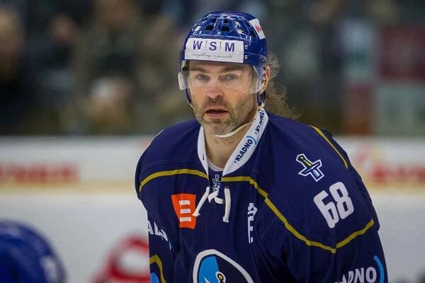 Utkání 46. kola WSM ligy ledního hokeje se odehrálo 3. února v liberecké Home Credit areně. Utkaly se celky HC Benátky nad Jizerou a Rytíři Kladno. Na snímku je Jaromír Jágr.