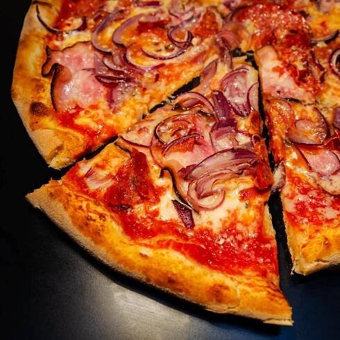 Rozvoz 16. Šteffi Pizza