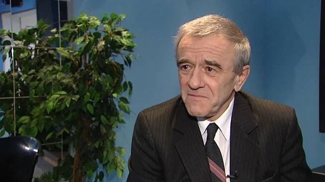 Zemřel Richard Sacher, polistopadový ministr vnitra