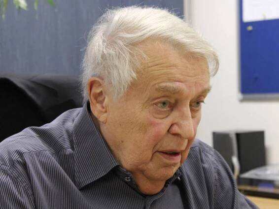 Spisovatel Pavel Kohout odpovídal ON-LINE