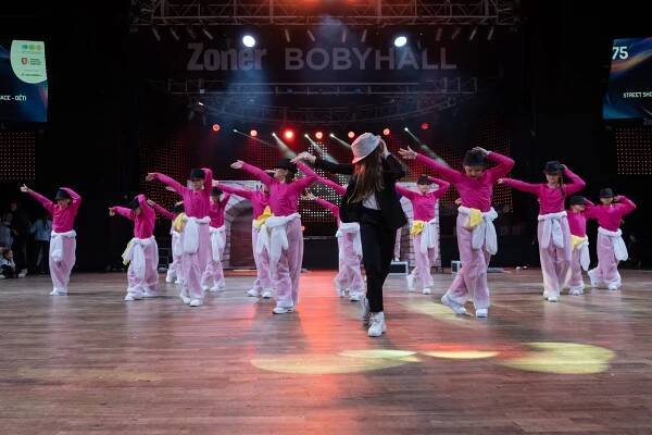 Brno Slatina - rozpis tréninků, lektoři, Xside DANCERS, XSD, Brno