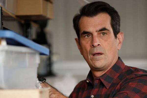 Ty Burrell reacts to 'Modern Family' fans thinking he was dead after missing reunion