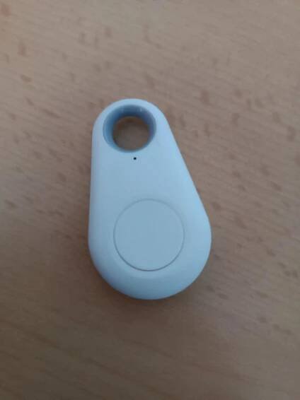 GPS lokátor- bílý - Mobily a chytrá elektronika