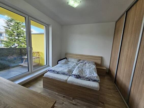 Prenájom 3i bytu + 2x parking - Trenčín - Zlatovce
