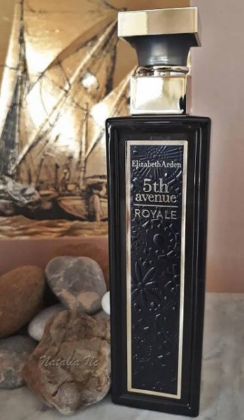 5th Avenue Royale Elizabeth Arden pro ženy