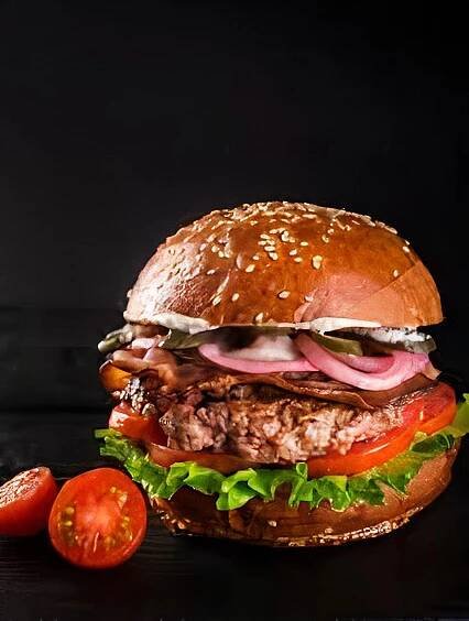 100% Hovězí hamburger