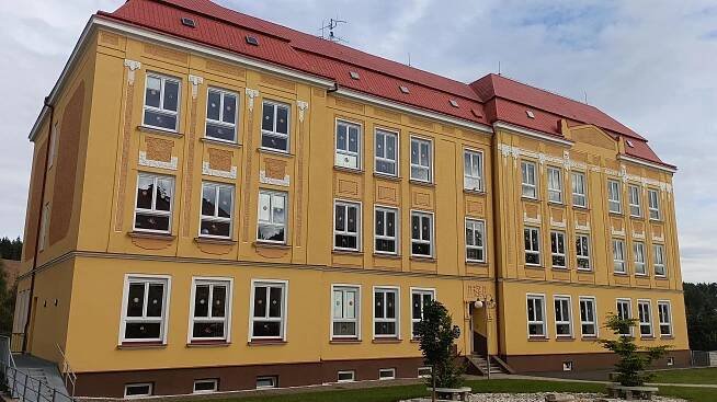 ZŠ a MŠ sgr. J.C. Kluttze, Kovářská (Škola) • Mapy.com