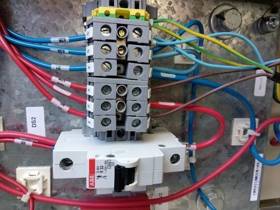 Ústecký kraj | ELRO-STAV s.r.o. – elektroinstalační práce, solární energetika, elektro práce, slaboproud, silnoproud, zednické