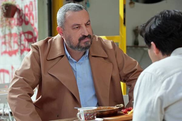 Gaddar - Episode 9 - Z filmu - Onur Saylak