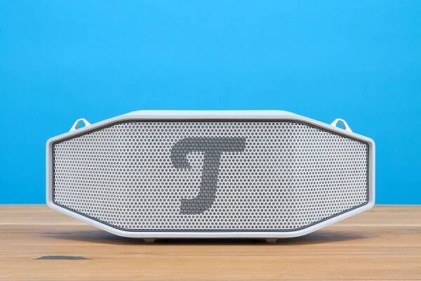 Teufel Rockster Cross 2 im Test: Robuste Box mit stabilem Sound? - HIFI.DE