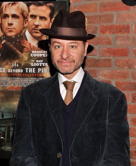 Fisher Stevens at an event for Za borovicovým hájem (2012)